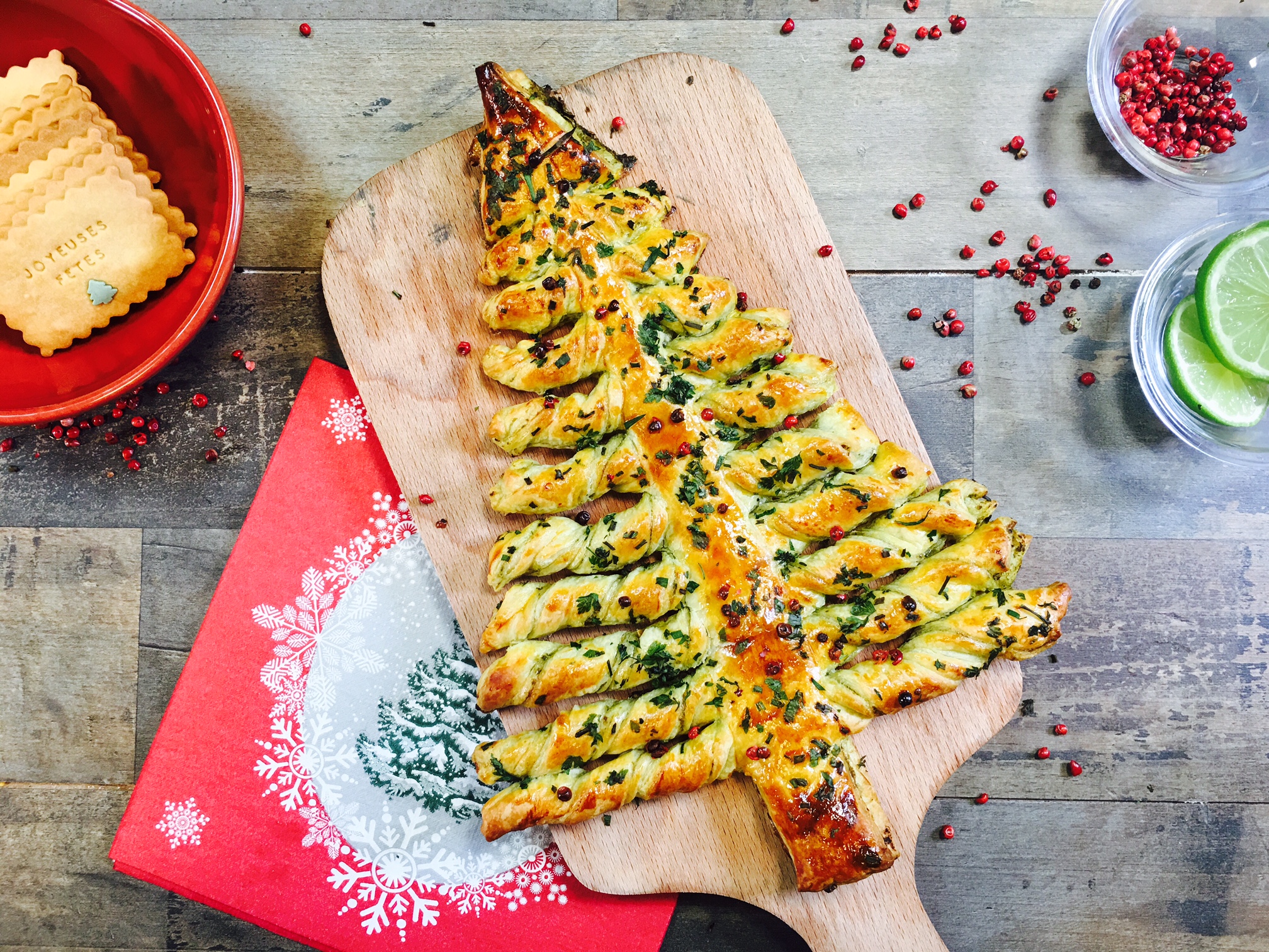 My pretty French tables Christmas special! The French Makers